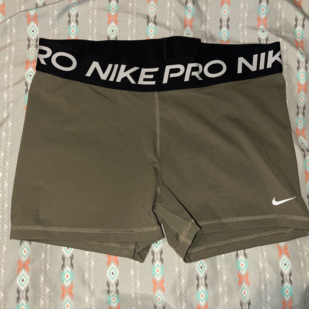 Nike Pro Women's Shorts